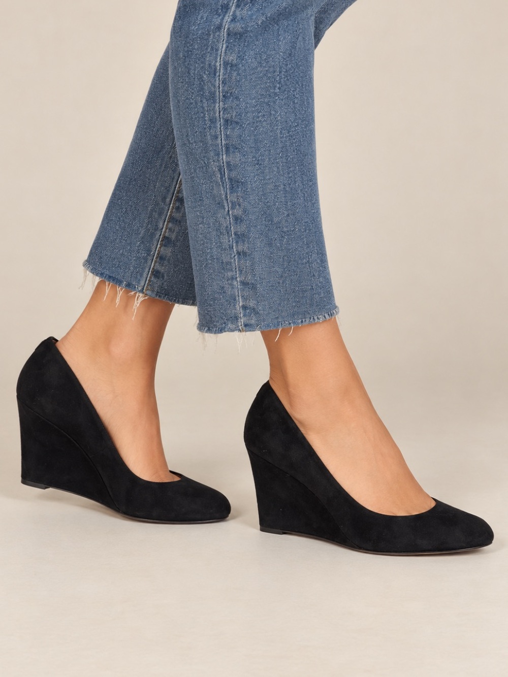 COACH Roni Black Suede Round Toe Wedge Pump Heels